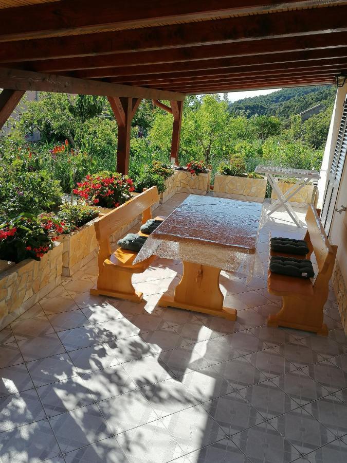 Apartmani Andelo I Ruzica Mundanije Экстерьер фото
