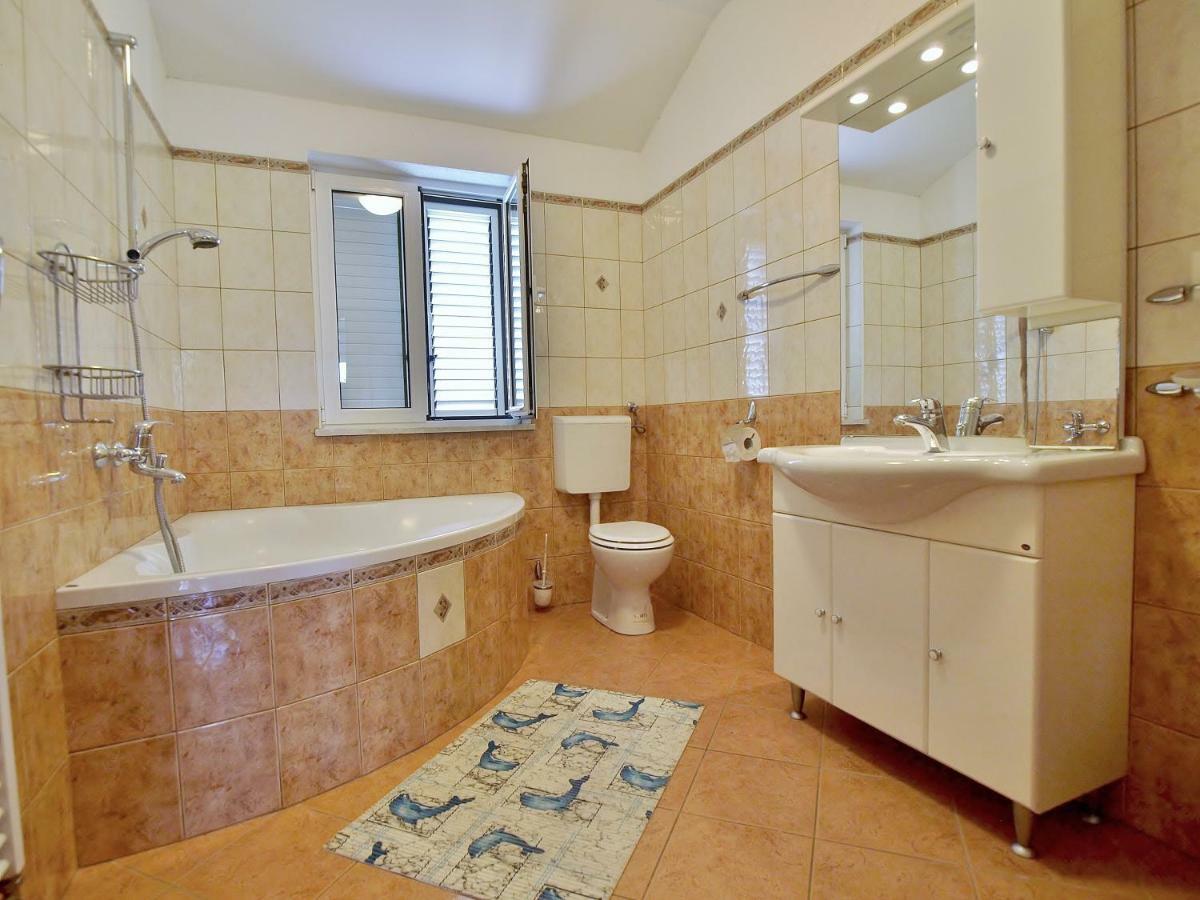 Apartmani Andelo I Ruzica Mundanije Экстерьер фото