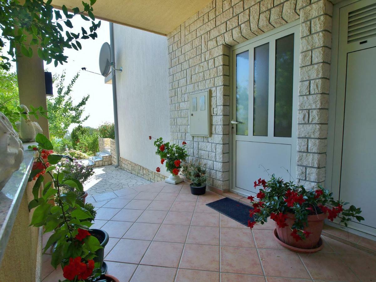 Apartmani Andelo I Ruzica Mundanije Экстерьер фото