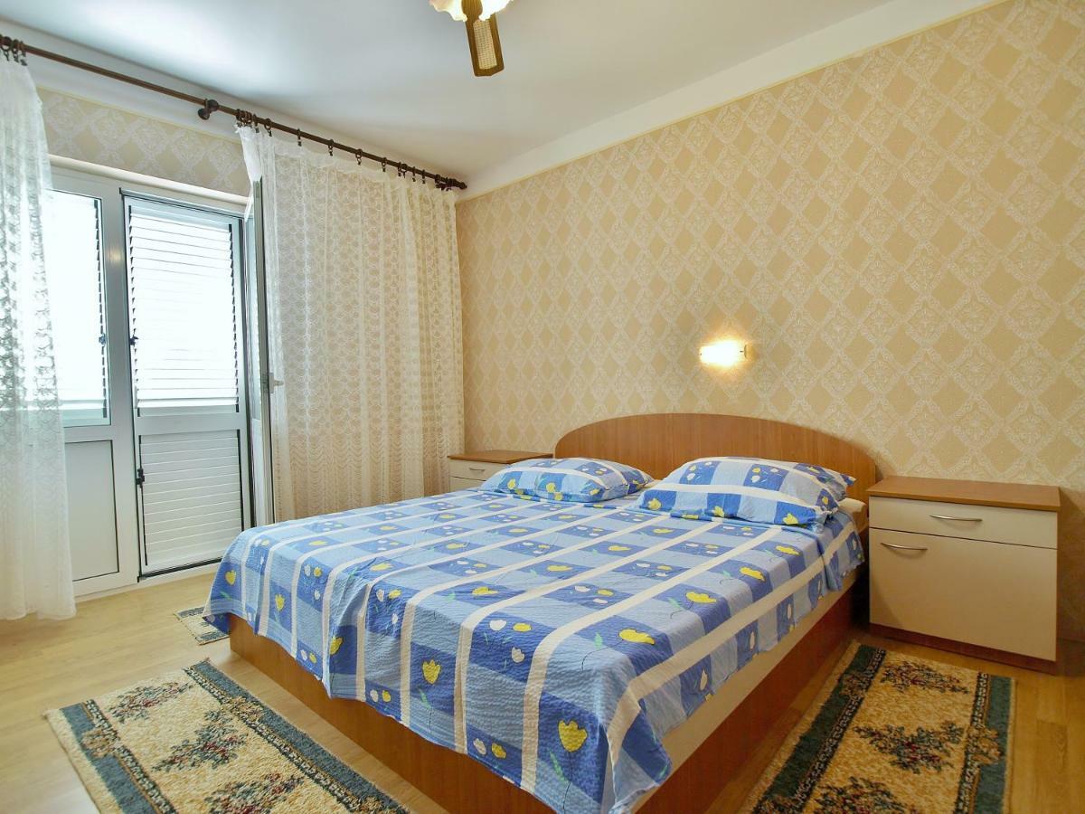 Apartmani Andelo I Ruzica Mundanije Экстерьер фото