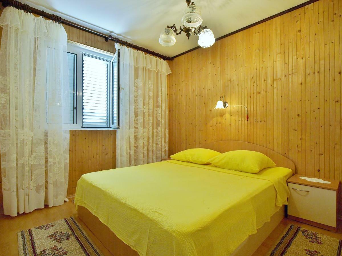 Apartmani Andelo I Ruzica Mundanije Экстерьер фото
